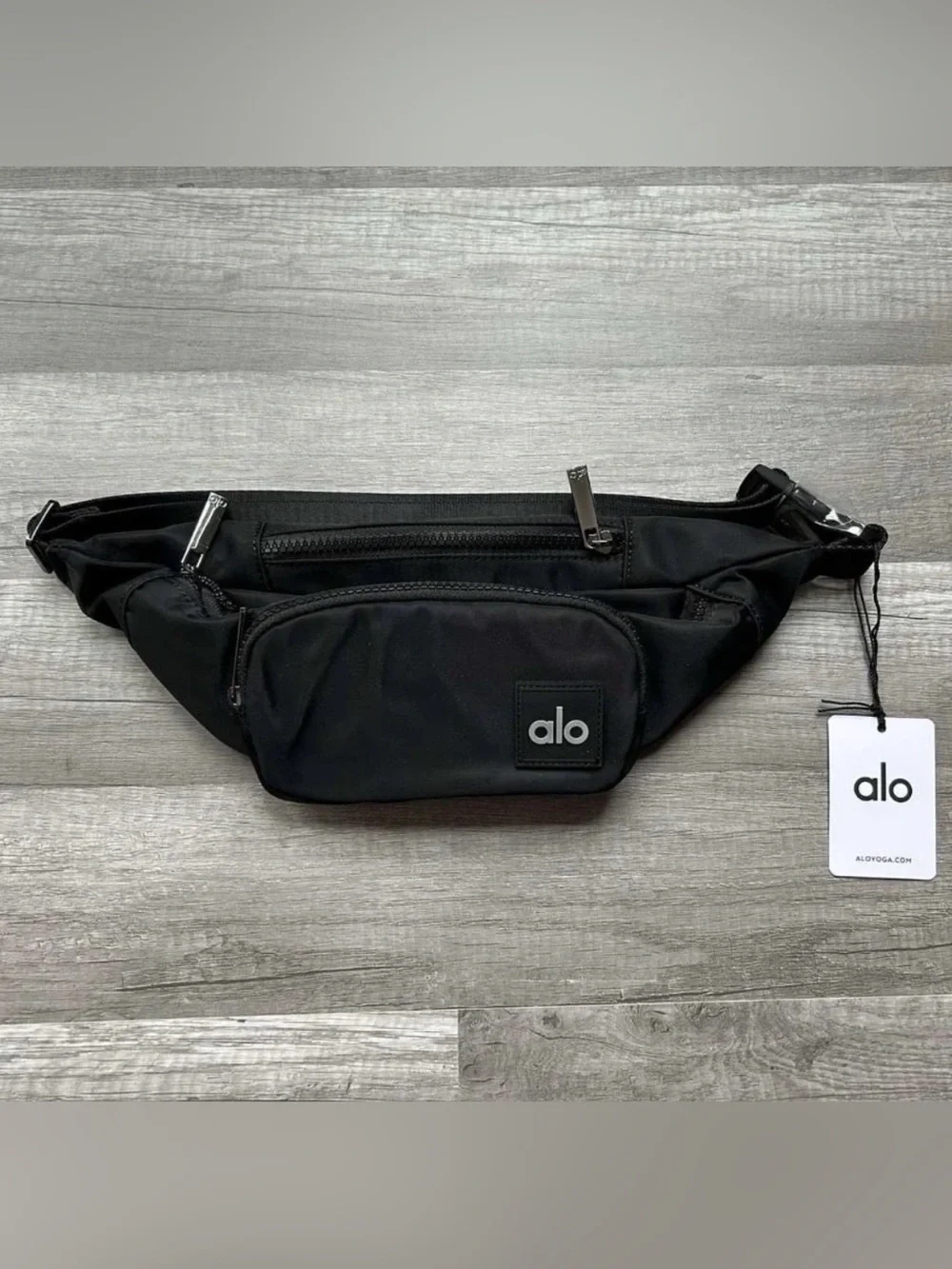 ALO Yoga Black Crossbody Fanny Pack